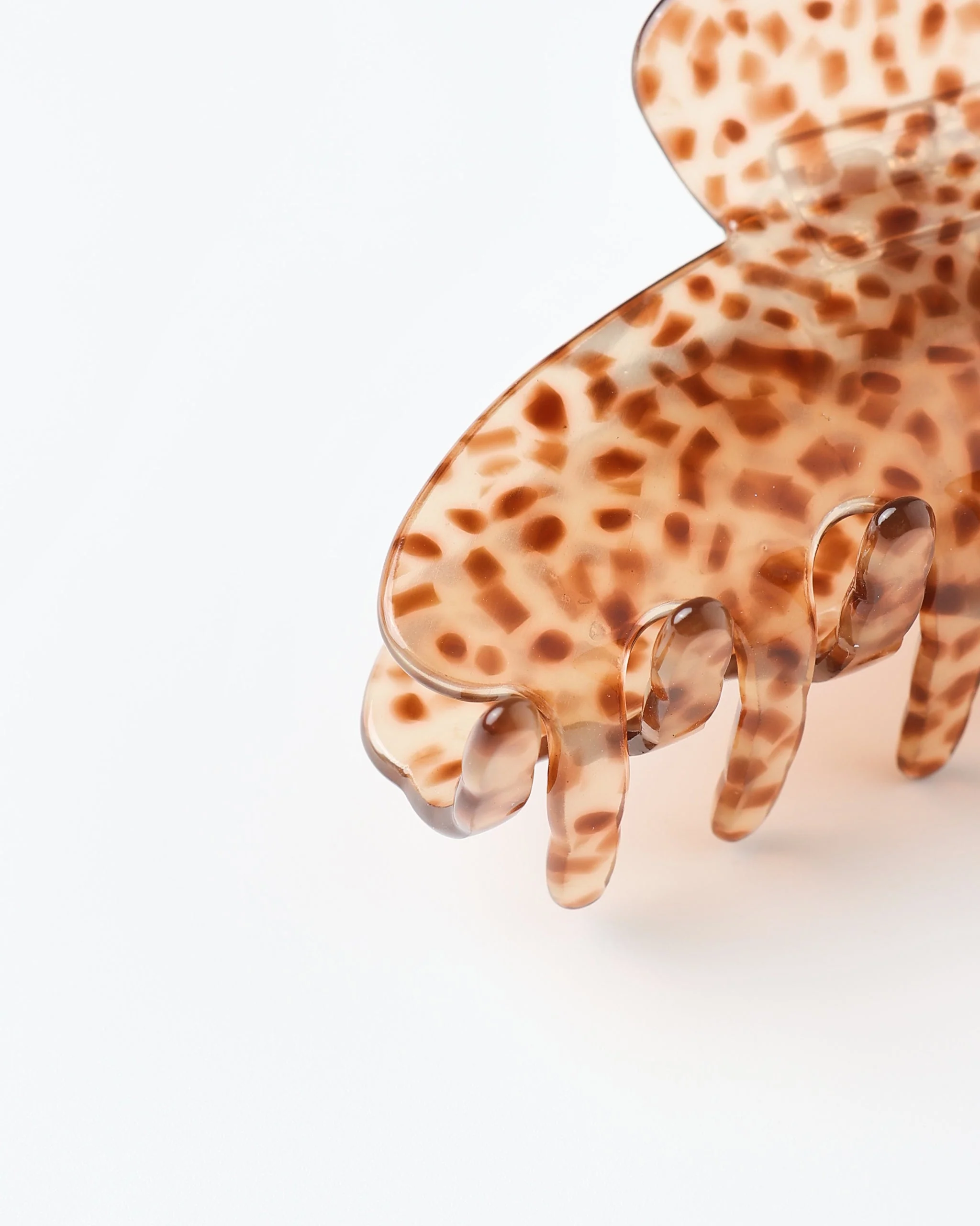 Claw Clip || Brown Tortoise - Image 2