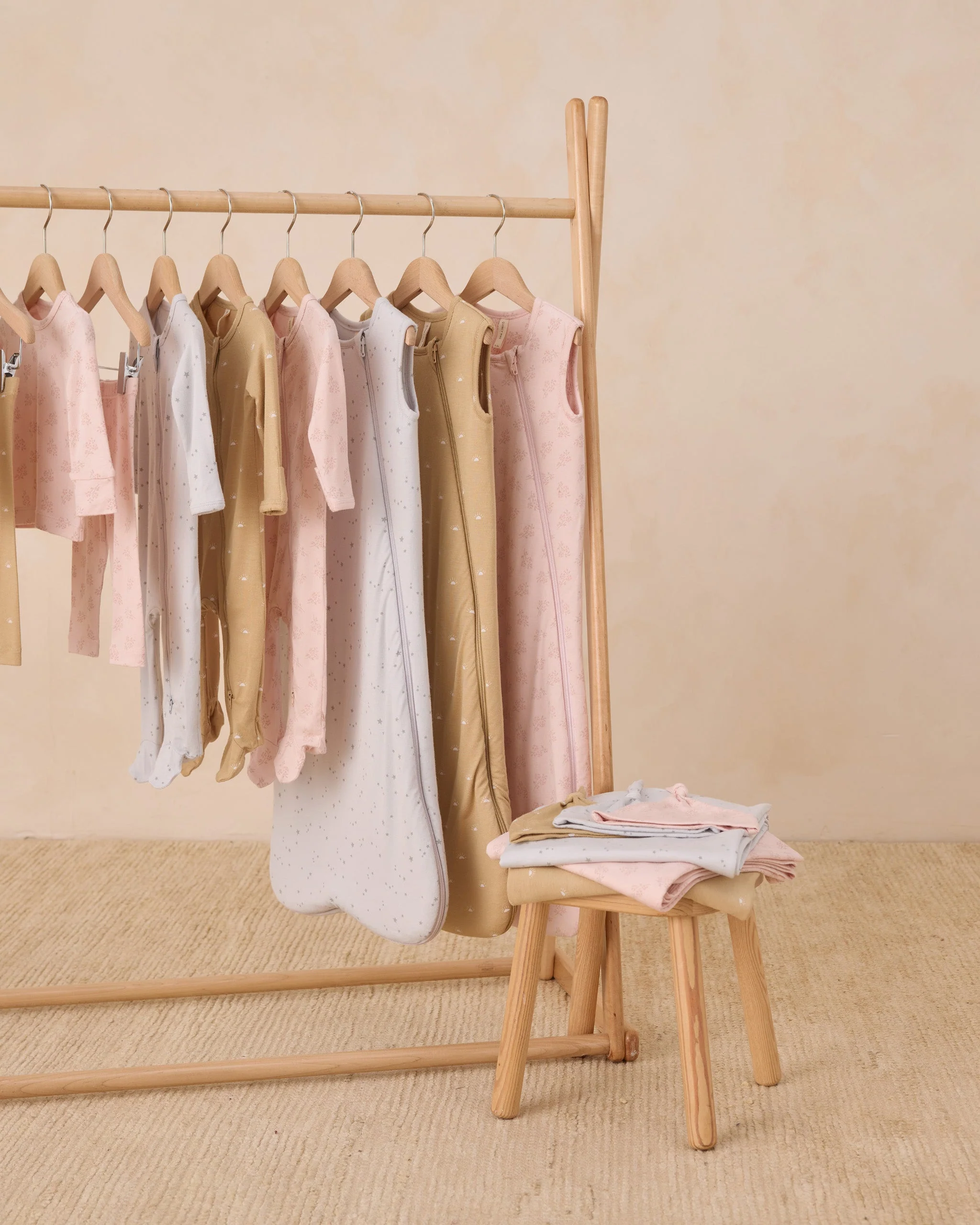Modal Baby Swaddle || Suns - Image 4