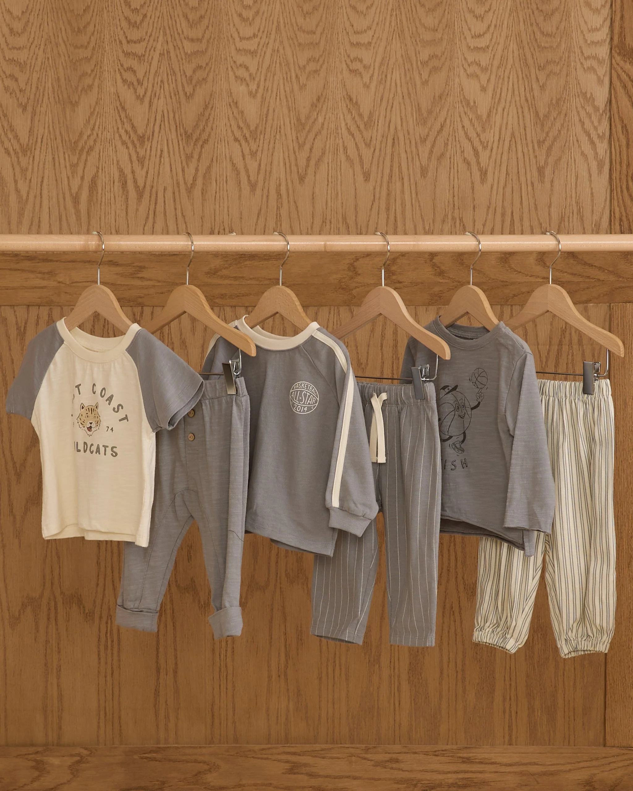 Raglan Short Sleeve Tee || Wildcats - Image 8